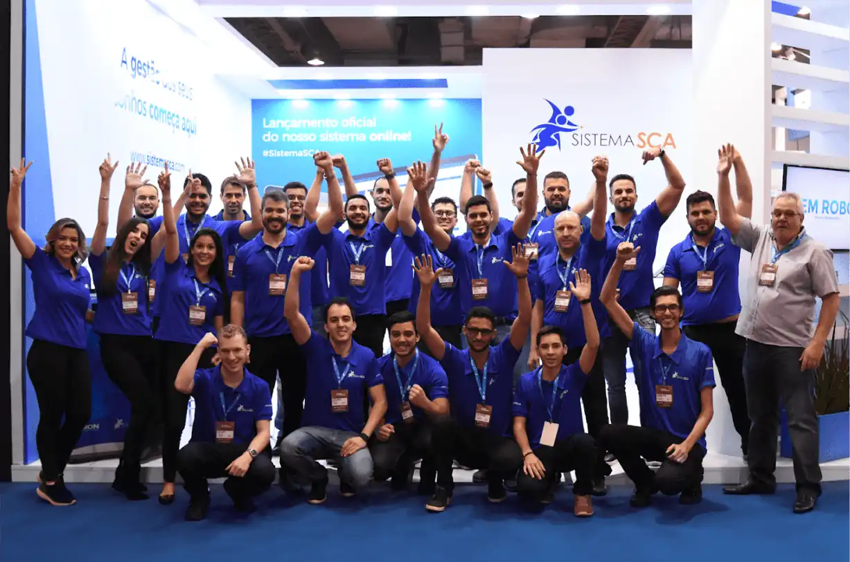 Foto da equipe SCA na IHRSA em 2019